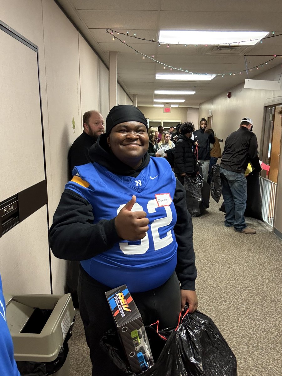 Northwest Football (@nwknightsftball) on Twitter photo The knights had a great time helping at Nate’s Toy Box today! What a blessing to help others! <a href="/NorthwestAD/">Northwest Athletics</a> <a href="/kevinwilhelm78/">Kevin Wilhelm, RAA</a> <a href="/nwlocal/">Northwest Local School District</a> The knights had a great time helping at Nate’s Toy Box today! What a blessing to help others! <a href="/NorthwestAD/">Northwest Athletics</a> <a href="/kevinwilhelm78/">Kevin Wilhelm, RAA</a> <a href="/nwlocal/">Northwest Local School District</a>