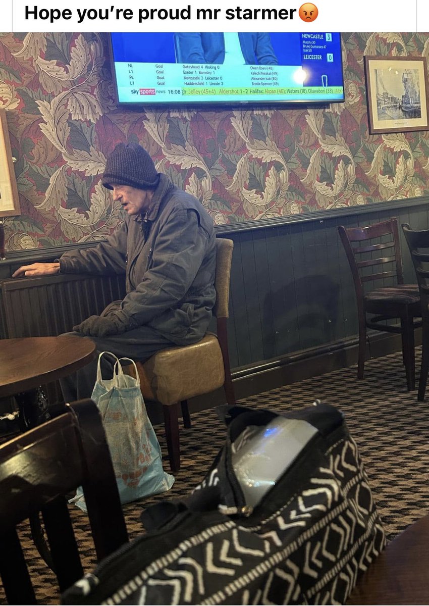 David83294674's tweet image. I hope Starmer is proud!! 😡🤬