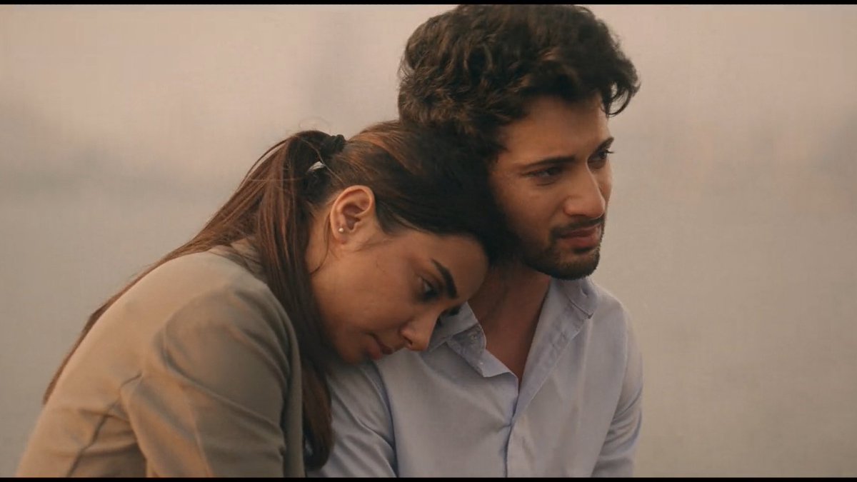 Rishi &amp; dimple, I had been eagerly waiting for. It deeply moved me, &amp; I found myself crying as it brought back memories of my past. I don’t think abt those things all the time, bt moments like ths remind me of thm. Sometimes, I wonder why certain things nvr seem to fade away.