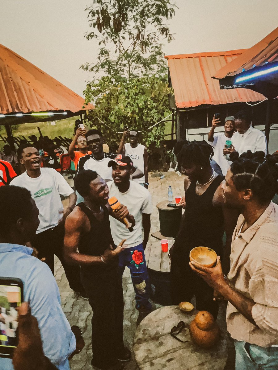iOmolawyer's tweet photo. Went to FUNAAB for the last leg of the A&amp;R tour 2024 and all I can say is that there’s talent in the school. An insane level of talent. Myself and my co A&amp;Rs will be doing all we can to spotlight this talents come 2025, and I want you to come on the journey with us. https://t.co/P18hBVbbnN