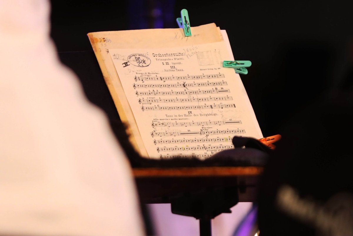 DIARIODE_XALAPA's tweet image. Después de la pandemia y la recuperación gradual del público, la Orquesta Sinfónica de #Xalapa (#OSX) celebra que en 2024, 60 mil 447 personas asistieron a sus conciertos, con lo cual superan incluso la afluencia previa a 2020 🎼🎺

➡️ tinyurl.com/5dh7eyha

📸 Ricardo Martínez