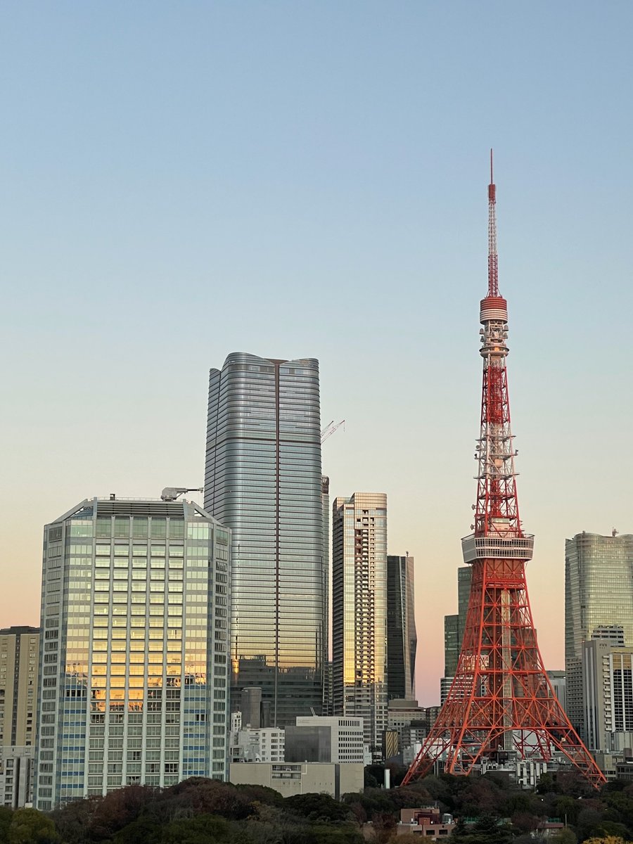 sck_1006's tweet photo. #SSJ2020 の思い出の地と
今の東京タワー🥰
おはよう🌞 https://t.co/TxsvcV9Lsr