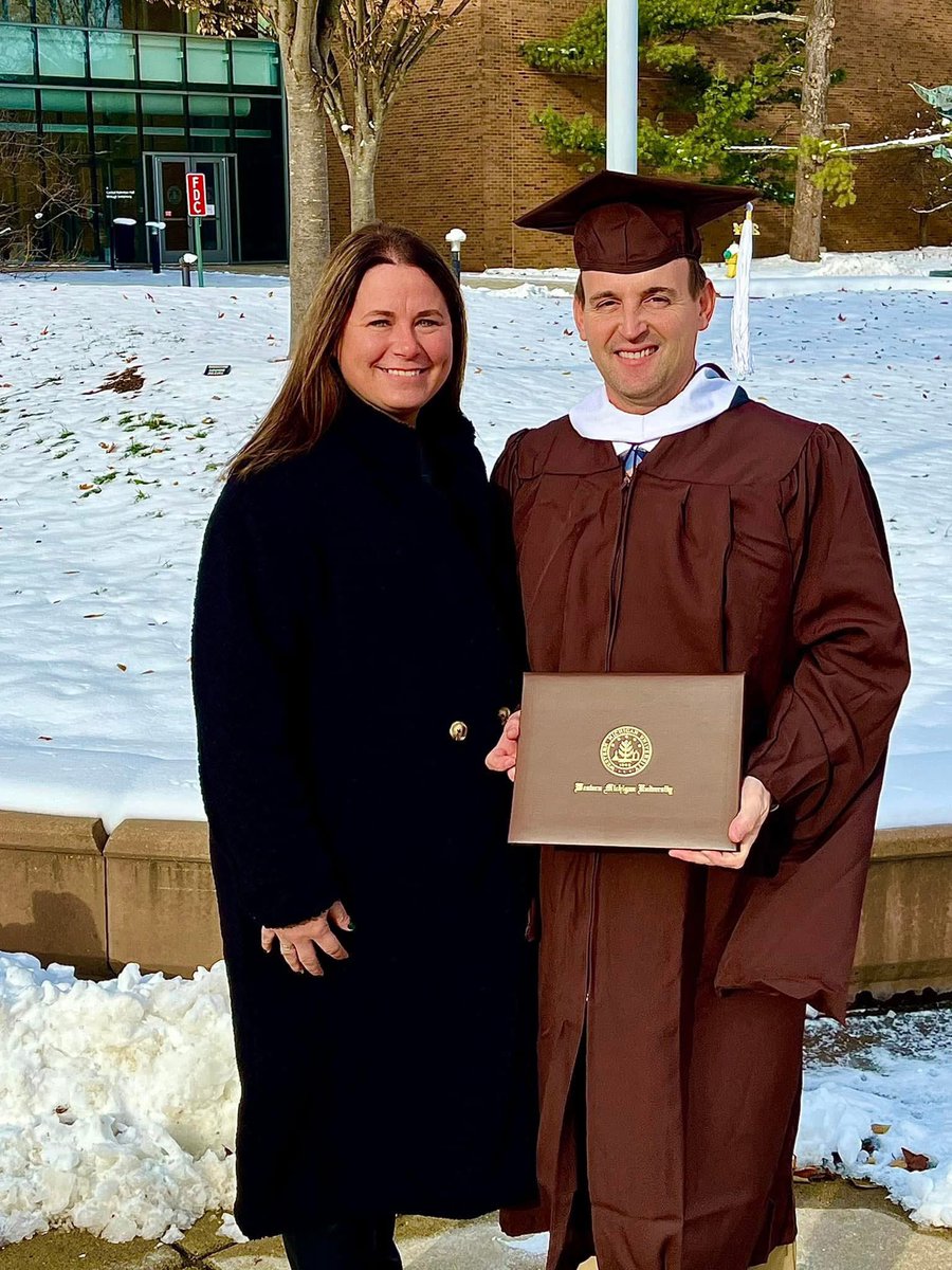The Heartbeat of Corunna (@hbocorunna) on Twitter photo Congratulations to Corunna alumni and <a href="/CorunnaBaseball/">Corunna Baseball</a> ⚾️ Coach Chuck Osika for earning his Master’s Degree in Special Education from Western Michigan University. Congratulations to Corunna alumni and <a href="/CorunnaBaseball/">Corunna Baseball</a> ⚾️ Coach Chuck Osika for earning his Master’s Degree in Special Education from Western Michigan University.
