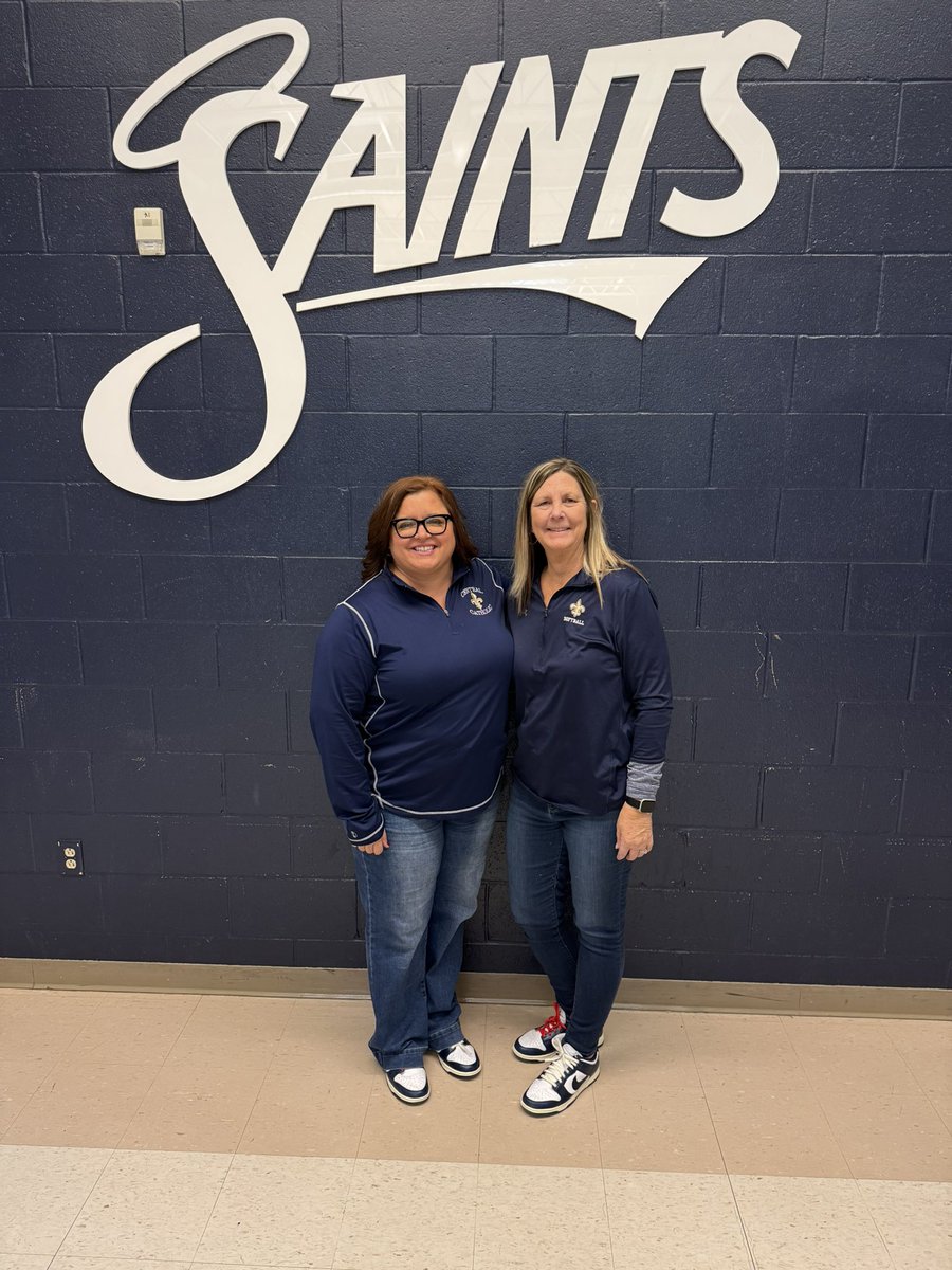 CCHSinBloom's tweet photo. Today’s win was #600 for this duo! Congratulations Coach K and Coach T!

@KurtPegler @hoijim @Pg_Reinhardt @IlliniPrairie https://t.co/sXb9RJOg18