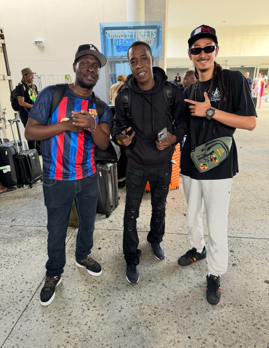 JahOGAworks's tweet image. Champion of Championsにはなれなかったけど、観た人みんなにはおめでとうと言われたSOUND CLASH!
応援してくれたみんなありがとう！！

この日のMatterhornは完全にMentally ILL

JR GONGに最後呼び出されるなんて自分でも想像を超えた世界に来てしまった。

次の目標が見えた。まだまだ続きます！