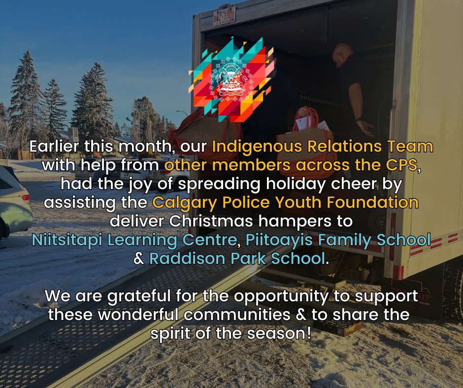 Calgary Police (@calgarypolice) on Twitter photo 🎄 Earlier this month, our Indigenous Relations Team with help from other members across the #CPS, had the joy of spreading holiday cheer by assisting the <a href="/CPFYYC/">Calgary Police Youth Foundation</a> deliver Christmas hampers to Niitsitapi Learning Centre, Piitoayis Family School & Raddison Park School. 🎄 Earlier this month, our Indigenous Relations Team with help from other members across the #CPS, had the joy of spreading holiday cheer by assisting the <a href="/CPFYYC/">Calgary Police Youth Foundation</a> deliver Christmas hampers to Niitsitapi Learning Centre, Piitoayis Family School & Raddison Park School.