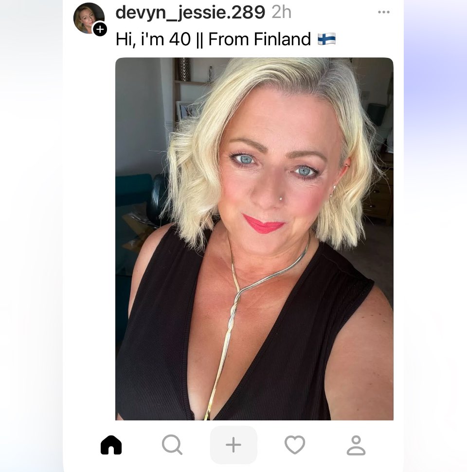 Ćh💋ryl 👩🏼👗 tweet media