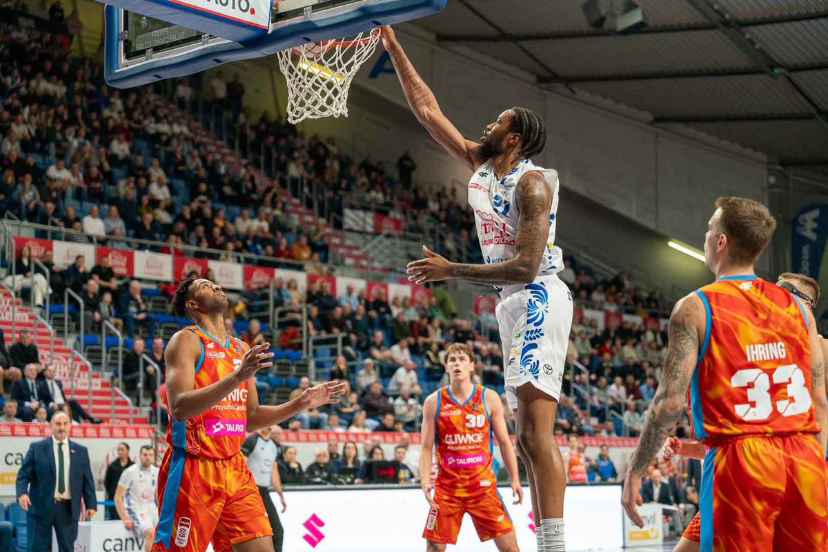 elbo_wlc's tweet photo. Ofensywny mecz we Włocławku pod kontrola Anwilu 96:88. Double double dla Łączki @KamilLaczynski (15 pkt, 11 as, Mario Iringa @m3ihring (19 pkt, 10 as) a Michał Michalak blisko triple double 14pkt, 10 zb, 7 as. #plkpl🏀#SzóstyZawodnik🎙️@eomer85📸https://t.co/maNBAyb91l https://t.co/tByA81UFq2
