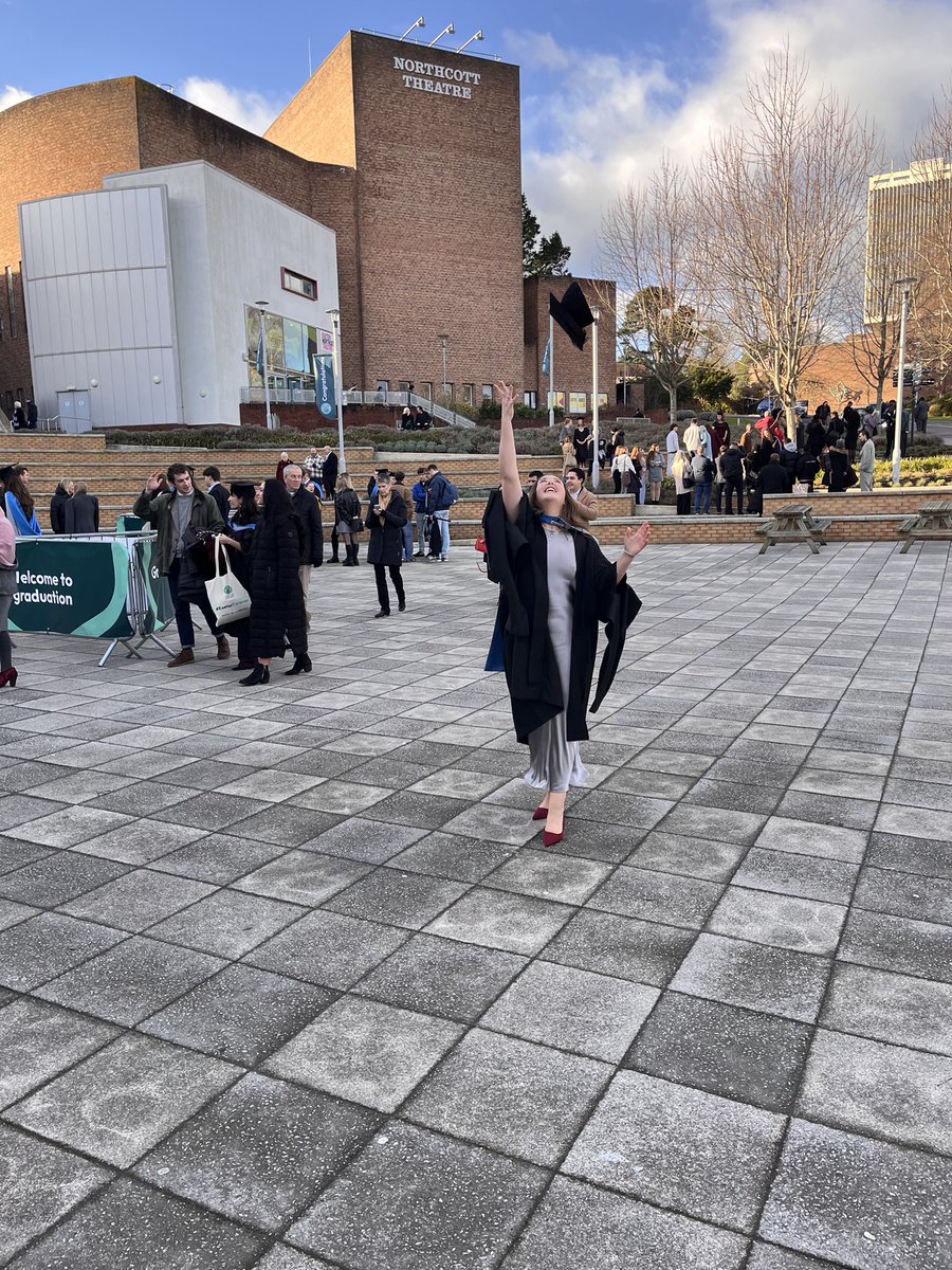 I did it! I’m officially a graduate 🥂My greatest achievement! <a href="/ExeterNurse/">UoE Academy of Nursing</a> <a href="/UniofExeter/">University of Exeter</a>
