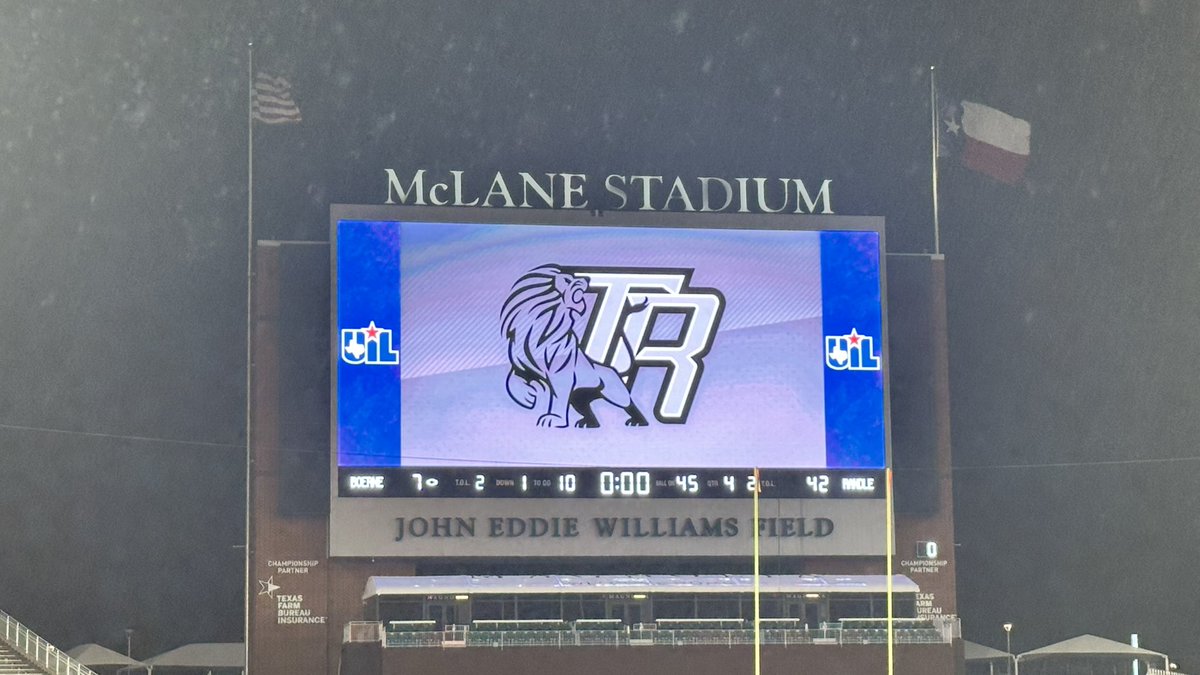 🎉🏆 Congratulations to the <a href="/RandleHS/">Randle High School</a> Lions! 🦁 You’ve made it to the 5A-II state championship game, and we couldn’t be prouder! Your hard work and determination have brought you this far—now go finish strong! 💪🔥 #ThomasRandleLions #StateBound #5AIIChampionship