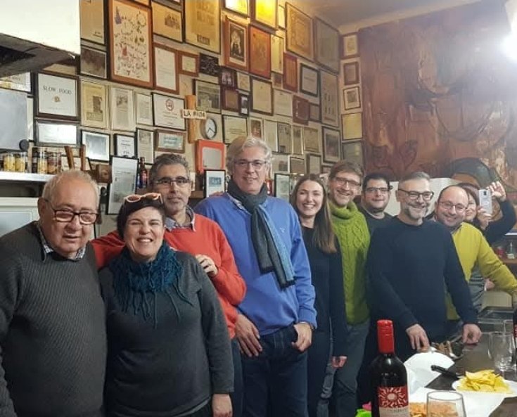 JoanBoronat's tweet image. Pels #TuitairesTarragonins el Sr. Boada sempre ha estat un referent i una icona de Tarragona.
Estem destrossats per la seva pèrdua però, alhora, agraïts d&apos;haver gaudit de la seva generositat i orgullosos d&apos;haver contribuït a fer-lo #BoadaPregoner.
Descansi en pau.