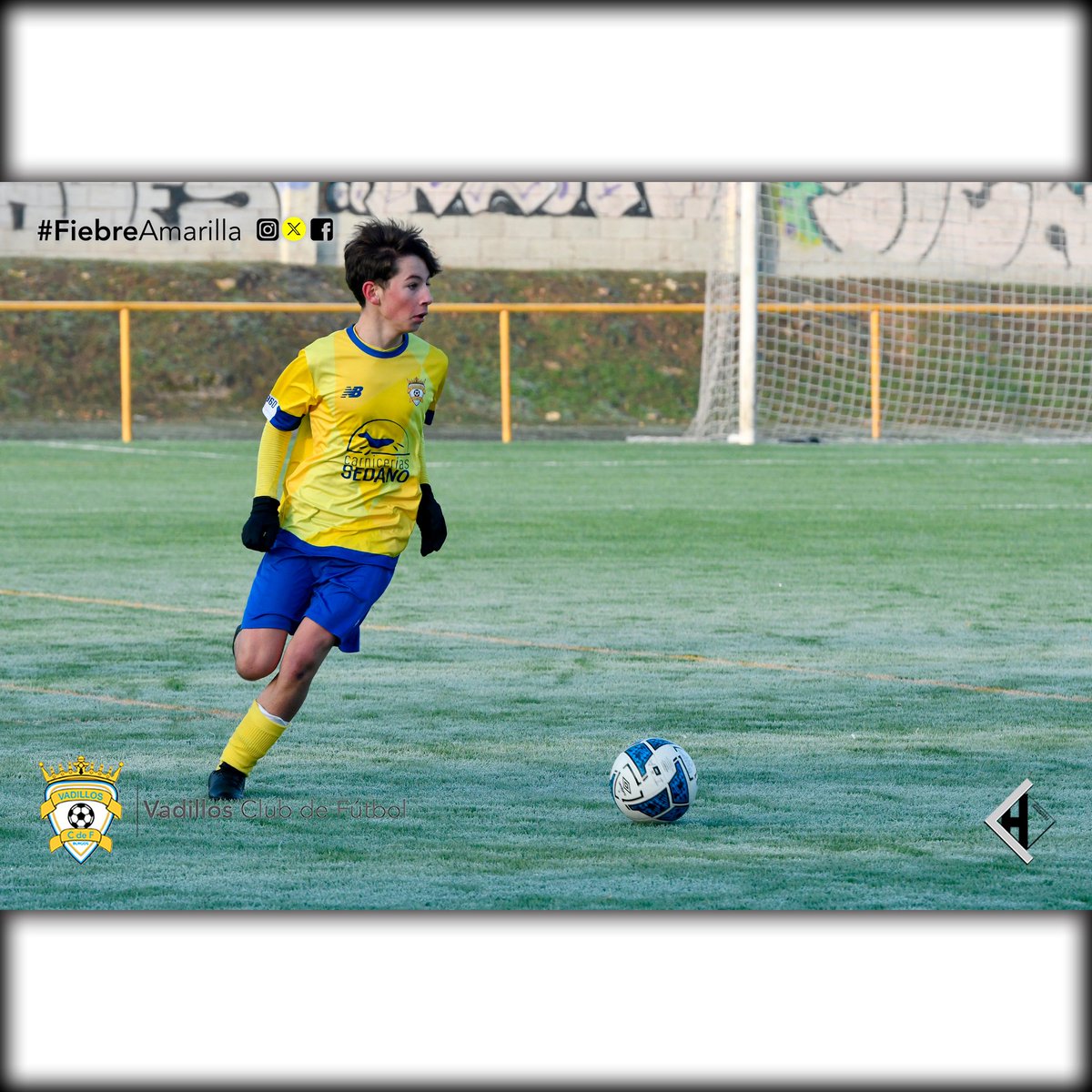 VadillosCF's tweet photo. @cdburgosud 0-5 Infantil "A" @carniceriasedano

Otra victoria del equipo de @DavidAld85, @Llorentee27 y @Mario_P_C, no paran...!!! 💪💛💙

➕️3️⃣ Jornada 10

#FiebreAmarilla #FamiliaVadillista 

📷 @javichicato https://t.co/2ikHBqSzSz