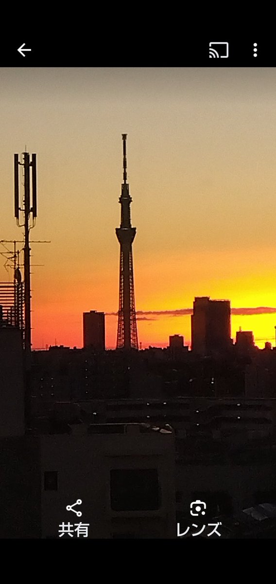 hXWSTs3's tweet photo. 皆様おはようございます、今朝のスカイツリーです、東京は、快晴です…体調最悪で返信出来ず申し訳ありません、昨日から、栄養の点滴が容量が増えました😅😅😅 https://t.co/6USM0f5ztn