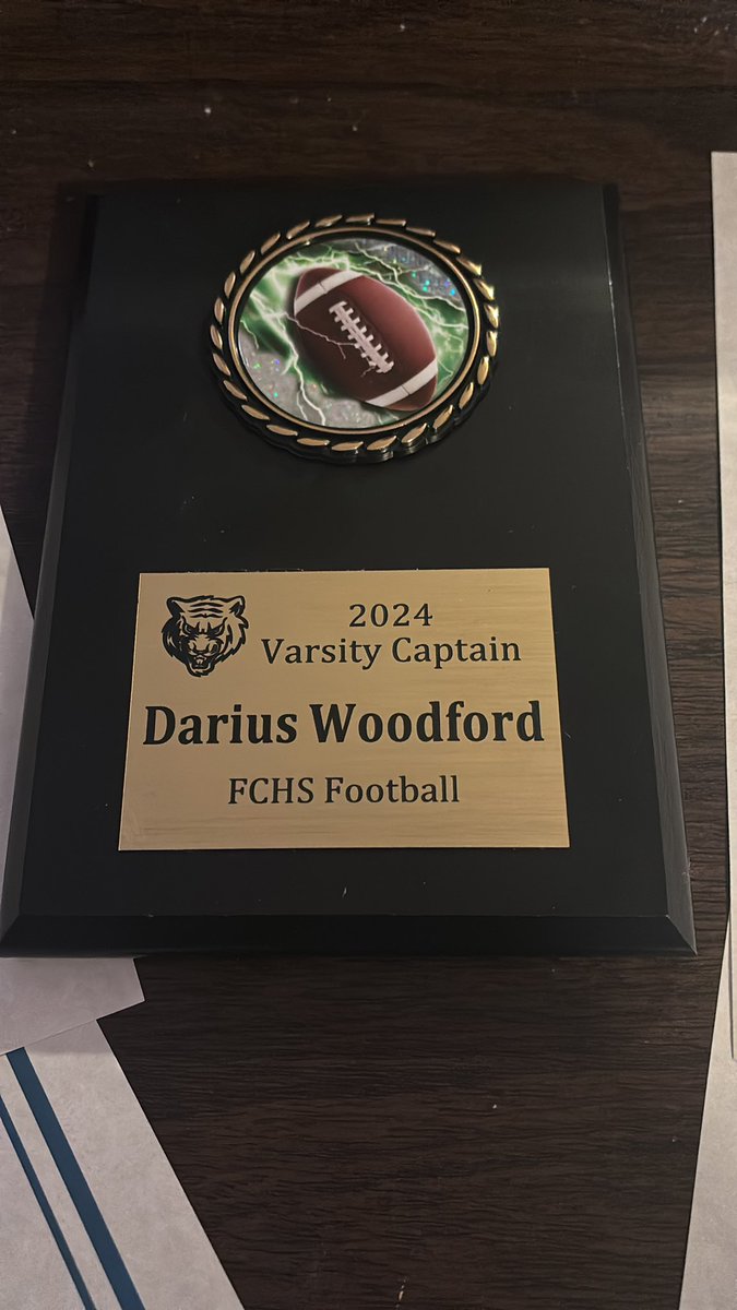 King_dariusw43ππ (@dariuswoodford) on Twitter photo They speak for themselves thankful for the coaches getting me here thank you <a href="/CoachJoshAbell/">Joshua Abell</a> <a href="/CoachNicholsFC/">Justin Nichols</a> <a href="/CoachStreat/">Trell Streater</a> <a href="/CoachTallyFC/">Kenny Tally</a> for all 4 years They speak for themselves thankful for the coaches getting me here thank you <a href="/CoachJoshAbell/">Joshua Abell</a> <a href="/CoachNicholsFC/">Justin Nichols</a> <a href="/CoachStreat/">Trell Streater</a> <a href="/CoachTallyFC/">Kenny Tally</a> for all 4 years