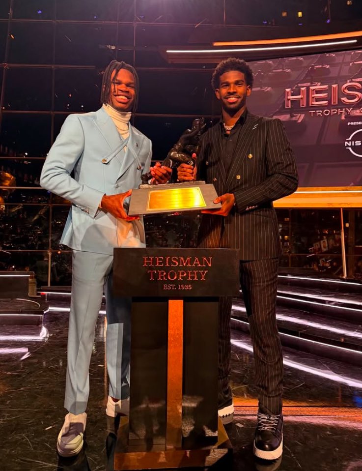 Travis Hunter and Shedeur Sanders with the Heisman Trophy 🔥 #SkoBuffs