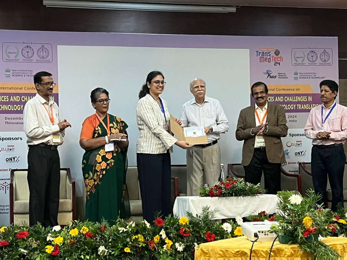iiscmte's tweet photo. Congratulations to Dr. Sushma Indrakumar for winning the "Best Doctoral Thesis Award 2024" from from the Society for Biomaterials and Artificial Organs India!
Under Prof. Kaushik Chatterjee, she worked on Silk-based Biomaterials for Wound Care &amp; Tissue Regeneration
@iiscbangalore https://t.co/4XnoYGKMWE