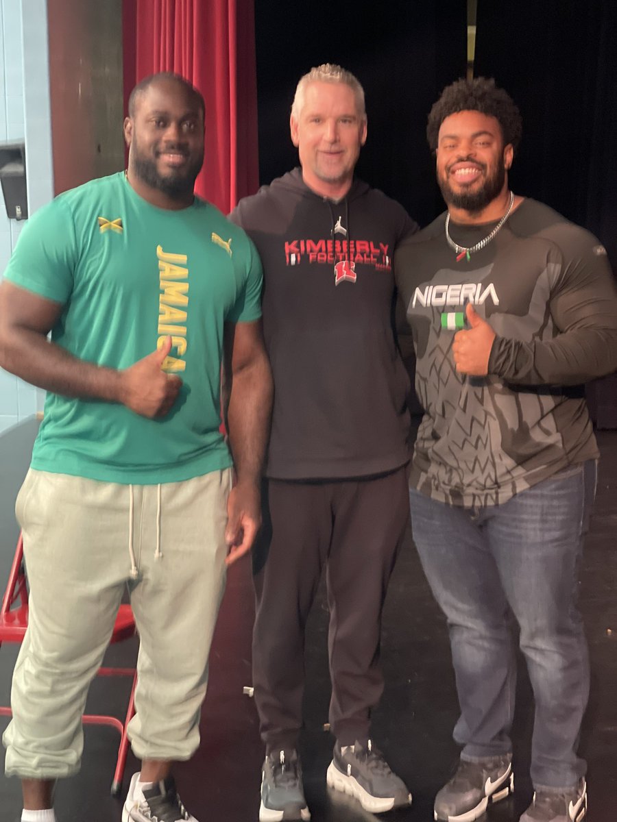Fox Valley Throws Club (@foxvalleythrows) on Twitter photo I’m surrounded by greatness. Thanks to these two Olympians for sharing their knowledge at the <a href="/nationalthrows/">National Throws</a> clinic.
Rajindra Campbell 🇯🇲 and
<a href="/TheChukSays/">Chukwuebuka Enekwechi, OLY</a>
🇳🇬 I’m surrounded by greatness. Thanks to these two Olympians for sharing their knowledge at the <a href="/nationalthrows/">National Throws</a> clinic.
Rajindra Campbell 🇯🇲 and
<a href="/TheChukSays/">Chukwuebuka Enekwechi, OLY</a>
🇳🇬
