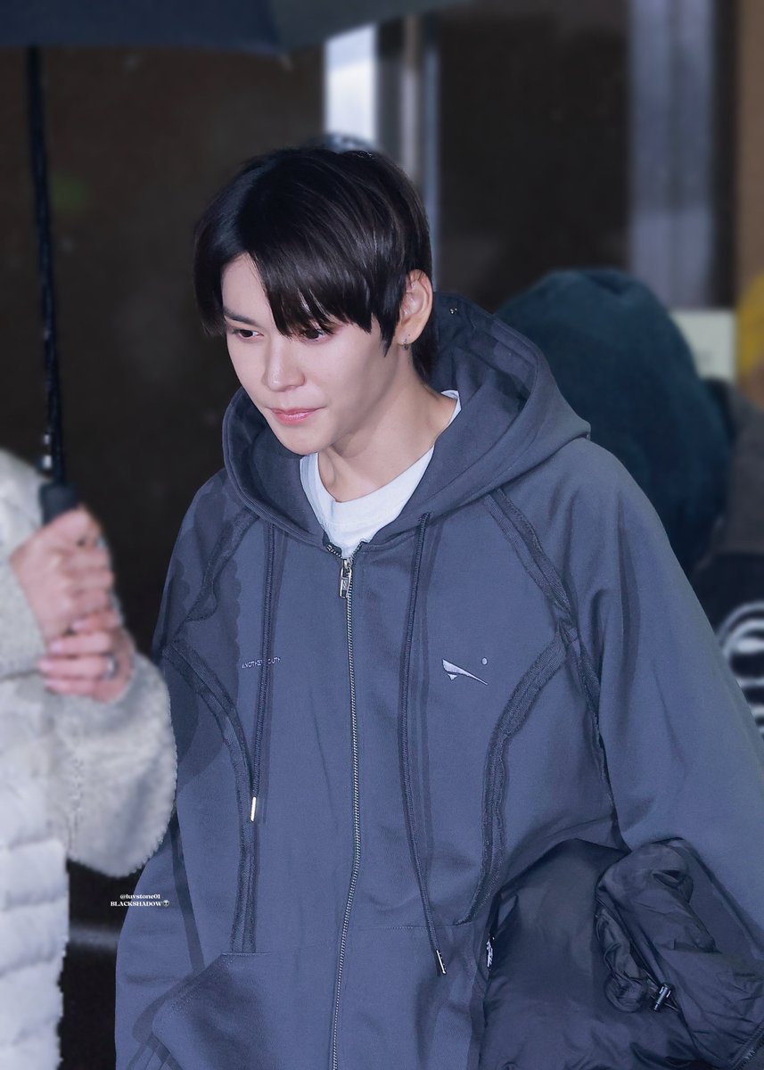 231215 KBS 뮤뱅 가요대축제 퇴근☃️❄️

#RIIZE #EUNSEOK
#라이즈 #은석 #ライズ #ウンソク