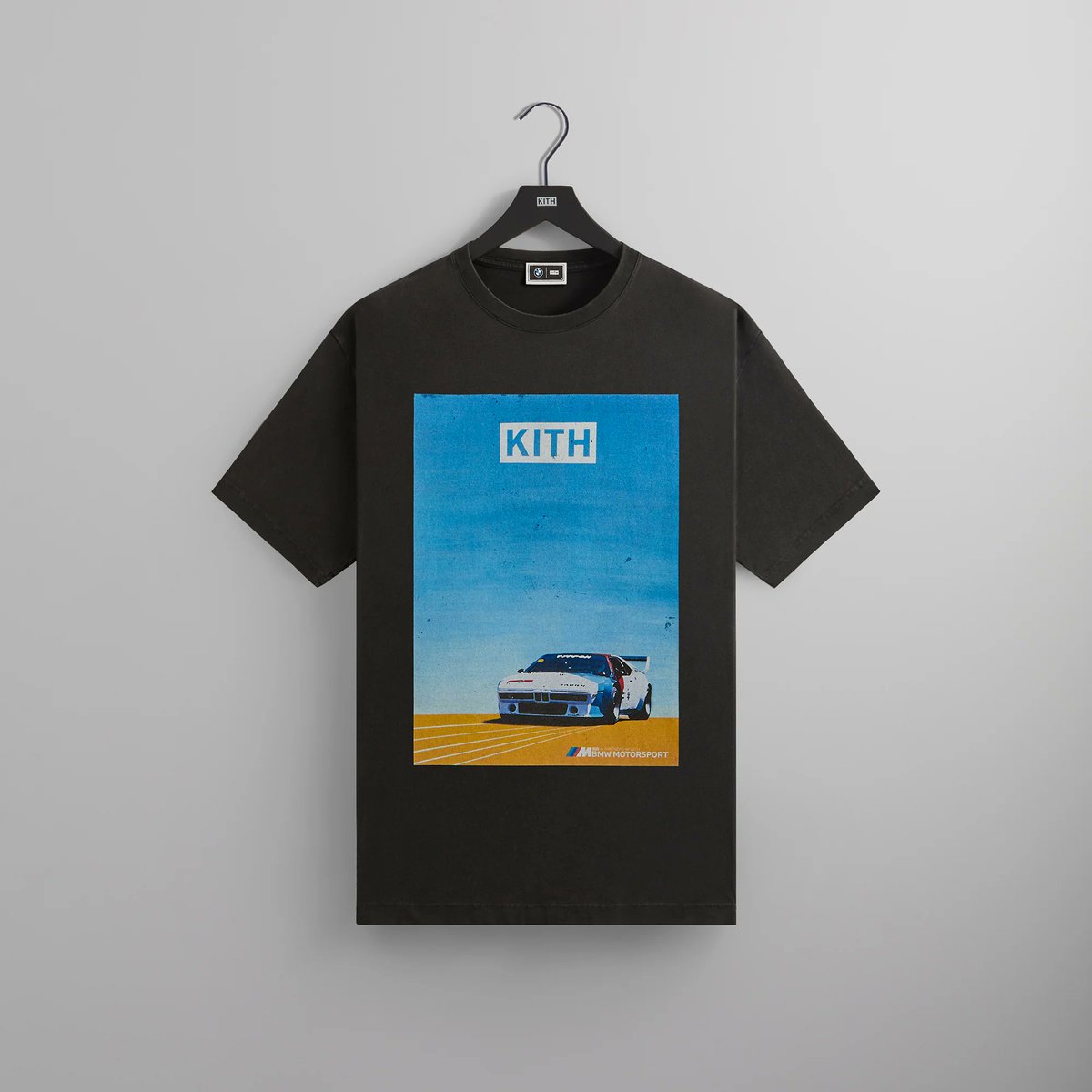AuthentKicks's tweet image. Kith for BMW Retro Vintage Tee -  Black
authentkicks.com/product/kith-f…
FAST SHIP
#KithBMW