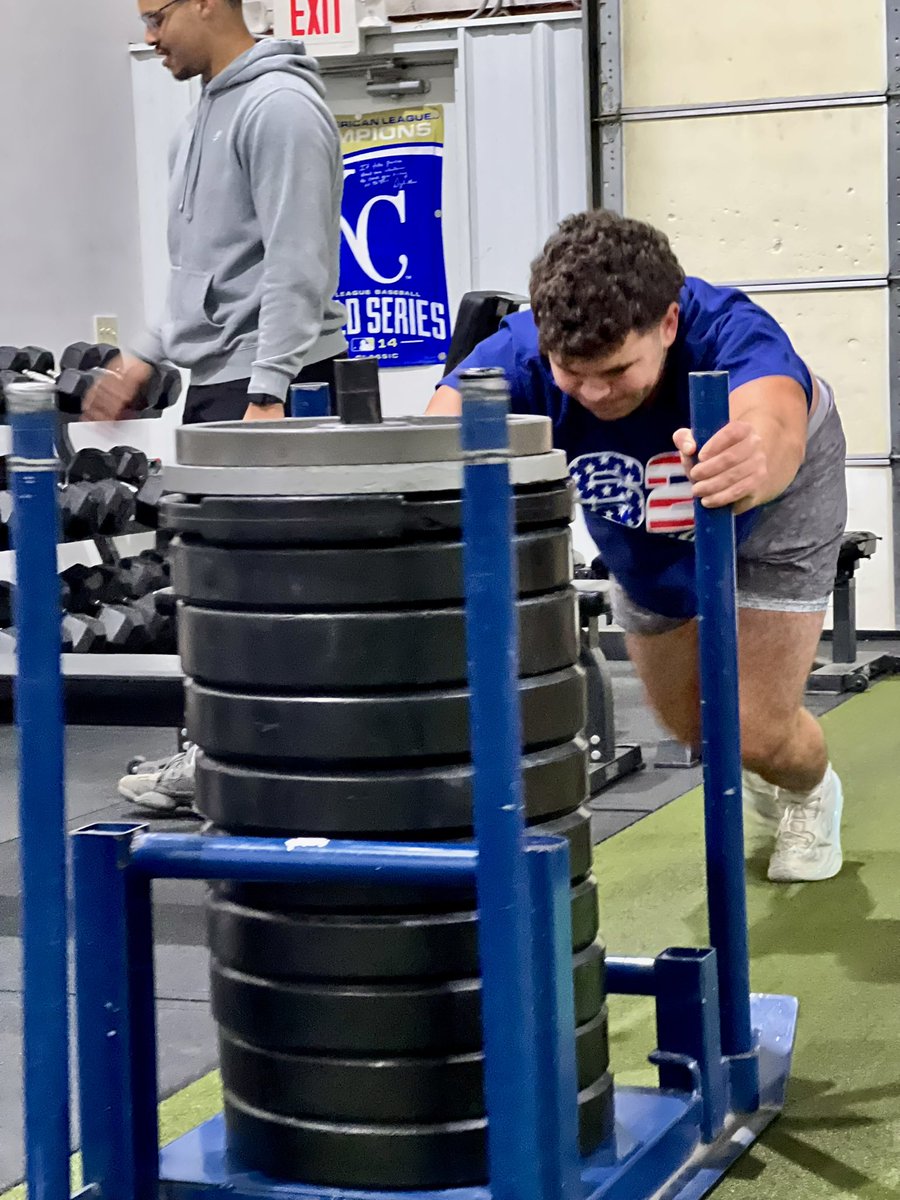 Joseph Potts (@topspeedllc) on Twitter photo College 🏈 coaches looking for a solid OL/DL prospect - meet Rockhurst High sophomore James O’Farrell - all 6’6”/265 pounds of him
<a href="/JOFarrell2008/">James O’Farrell</a> 👈 College 🏈 coaches looking for a solid OL/DL prospect - meet Rockhurst High sophomore James O’Farrell - all 6’6”/265 pounds of him
<a href="/JOFarrell2008/">James O’Farrell</a> 👈