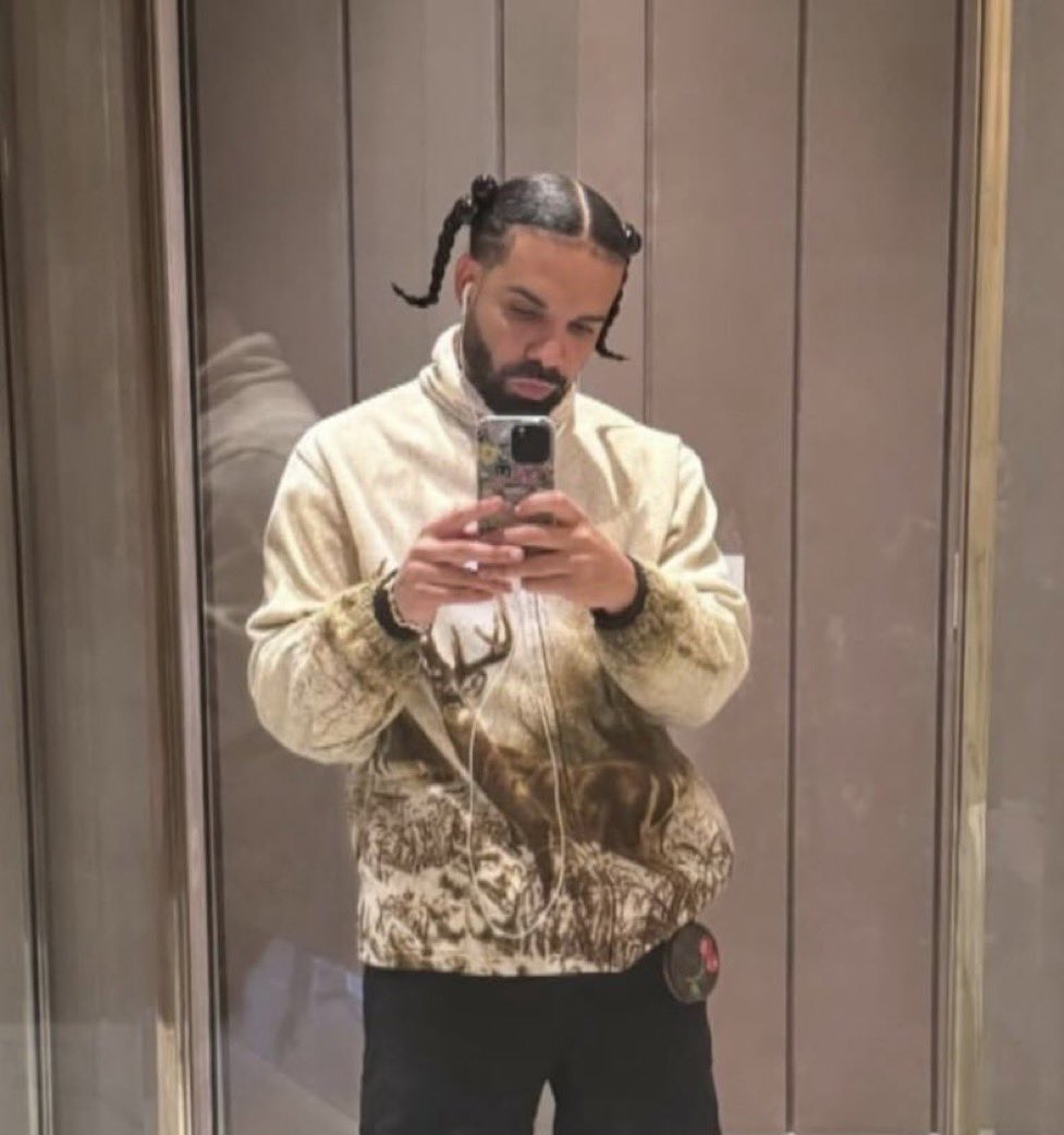 GezBsDbWYAEULdC?format=jpg&name=medium