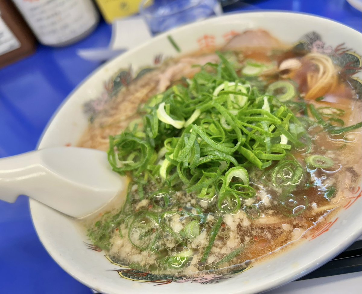 【おひとり様ラーメンデビュー】

めっちゃ期限迫ったチケット

プレゼントしてくれる

優しい娘(笑)

ごちそうさまでした🍜🍥