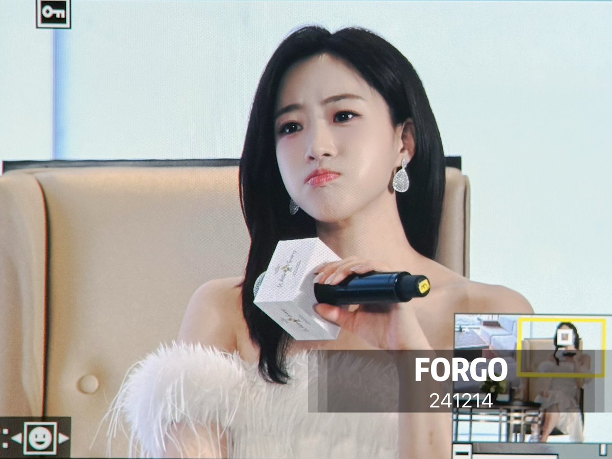 _Forgo's tweet image. 오랜만이다

#은정 #함은정 #Eunjung