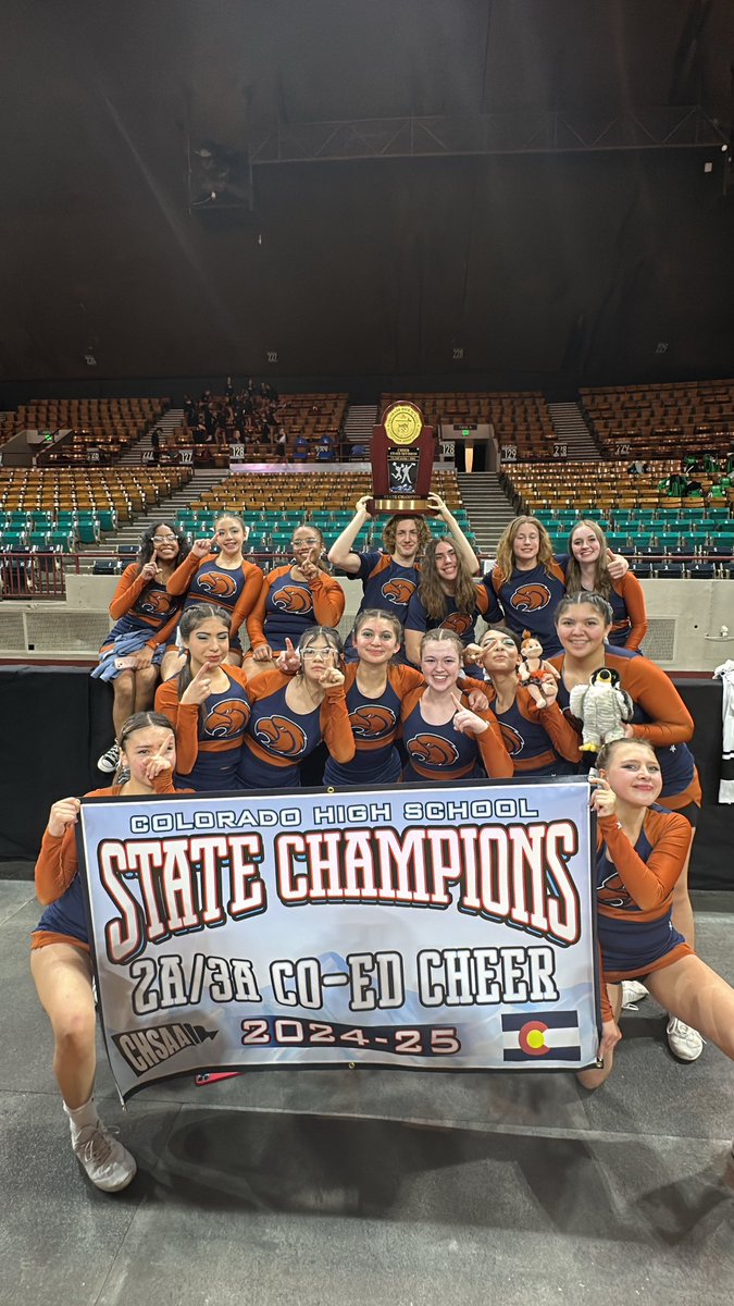 BartonPhysEd's tweet photo. State Champs! https://t.co/mxeCNOqHkv