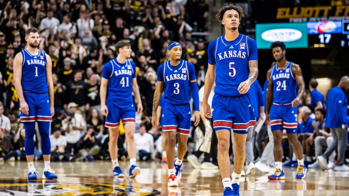 RT/LIKE FOR TOMORROWS MAX 👑

Illinois +2.5 -110 ✅✅
Kansas -13.5 -115 ✅✅
Georgetown +2 -115 ✅✅
Texas A&amp;M +3 -115 ✅✅
Memphis +6 -110 ✅

10-1 FREE PLAY RUN 🔥
53-11 CBB RUN 🔥