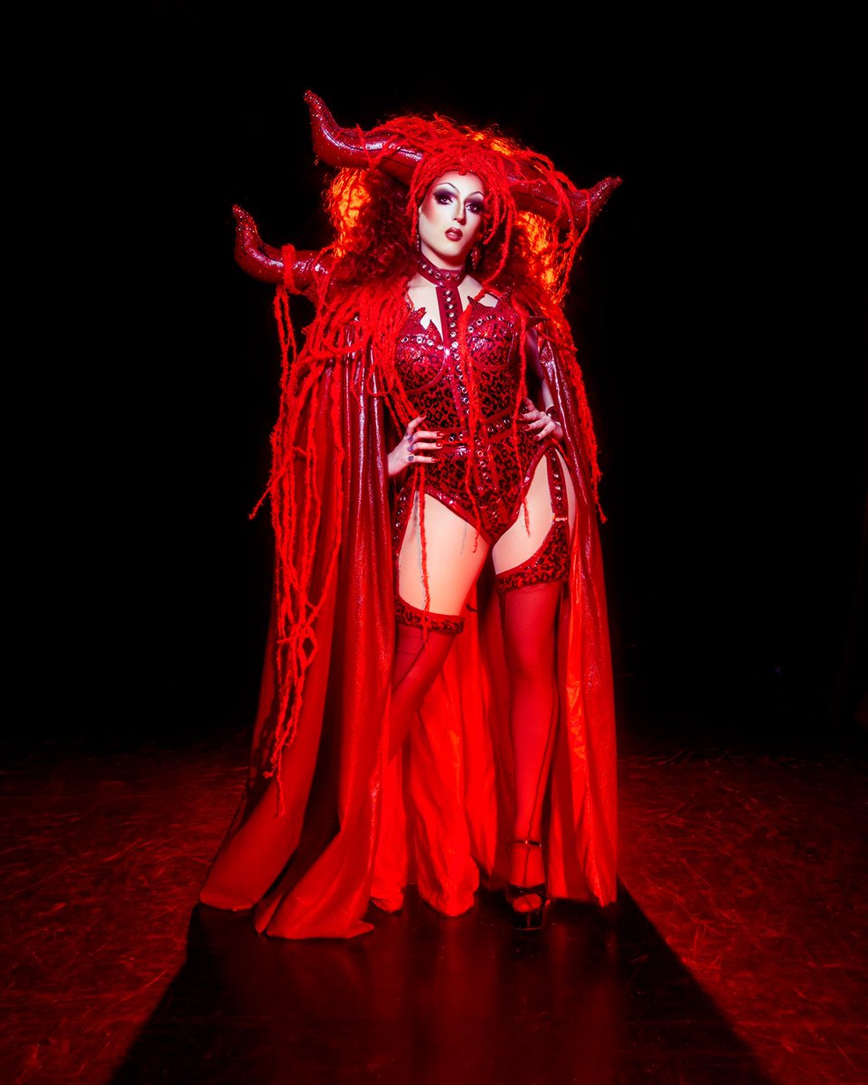 MandyMoobs's tweet photo. Cape fierce - just a horny lil bitch https://t.co/dWjP375VgV