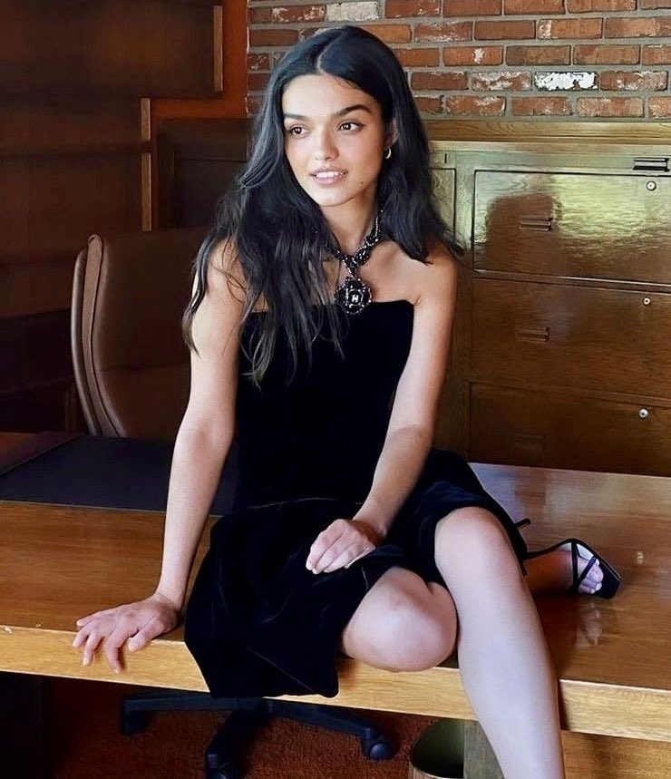 rachel for elle magazine 🖤