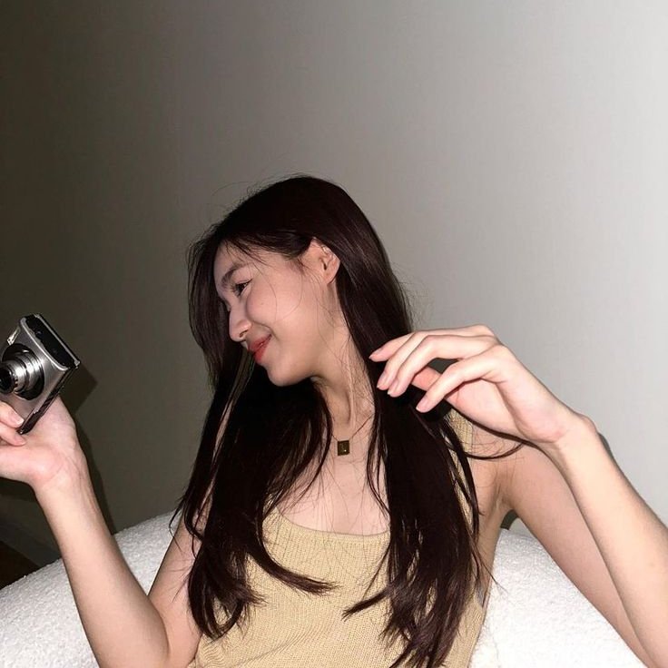 oflisztomania's tweet photo. ⠀
⠀
⠀⠀⠀⠀ฐากูร ( เพลงรัก )  เลิศบรรพกิจ 
⠀⠀⠀⠀ปี ๓ — สัตวศาสตร์

❝ รุ่นน้องที่อธิเรียกได้ว่าสนิทด้วยมากที่สุด ทั้งยังควบตำแหน่งแฟนเก่าคนโปรดของเขา เรียกได้ว่าผู้หญิงที่ชื่อเพลงรักคืออนันต์ของนายอธิ ❞    ⠀⠀
⠀⠀⠀⠀ https://t.co/k6GWbrDRlm