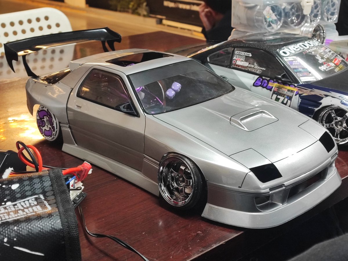Xx_astrom_xX's tweet photo. labelのマイスターバカカッコいい https://t.co/kWZ2q9004c