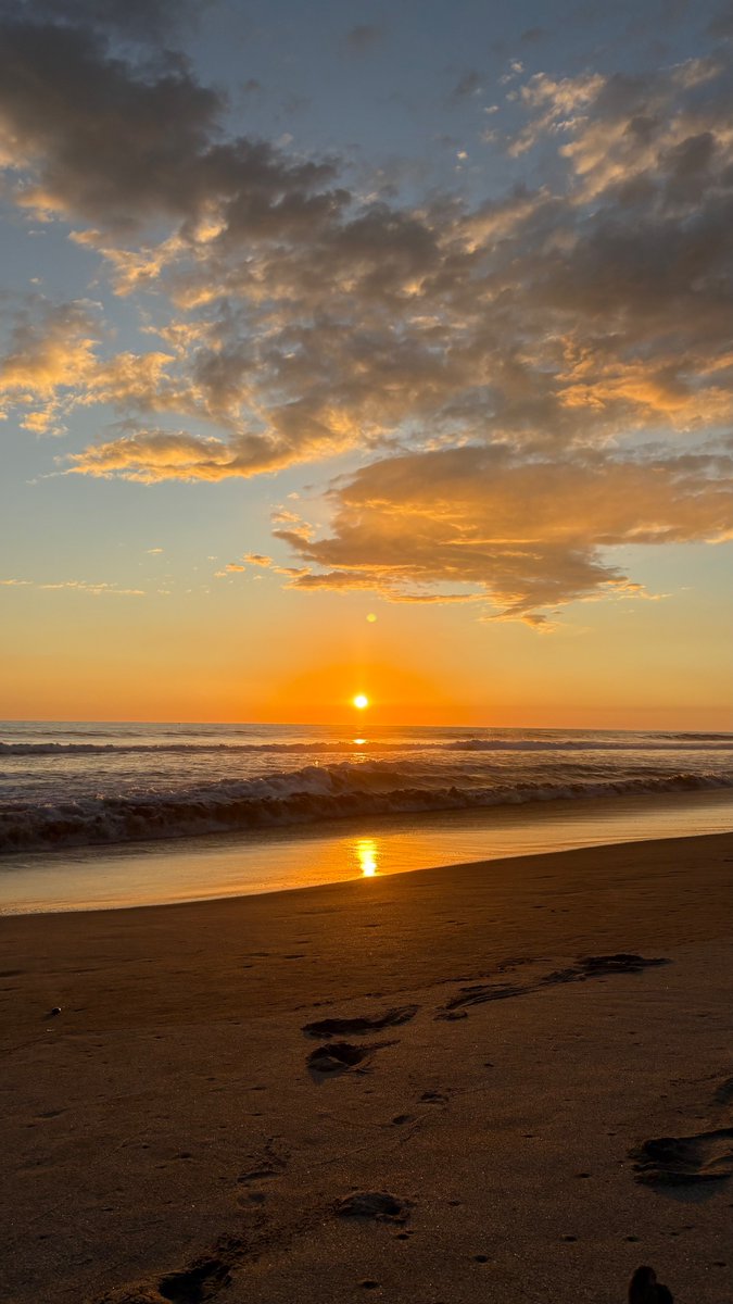 El Salvador, a country I’ll be visiting again soon 🧡 Thank you for the warm welcome! 📸