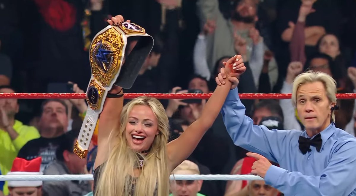 WrestleOps's tweet photo. AND STILL 

Liv Morgan defeats IYO SKY to retain the Women’s World Championship.

#SNME https://t.co/okJqXWxPYs