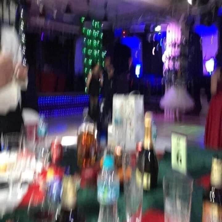 Ганц зураг дарах нь даржээ чаасссс