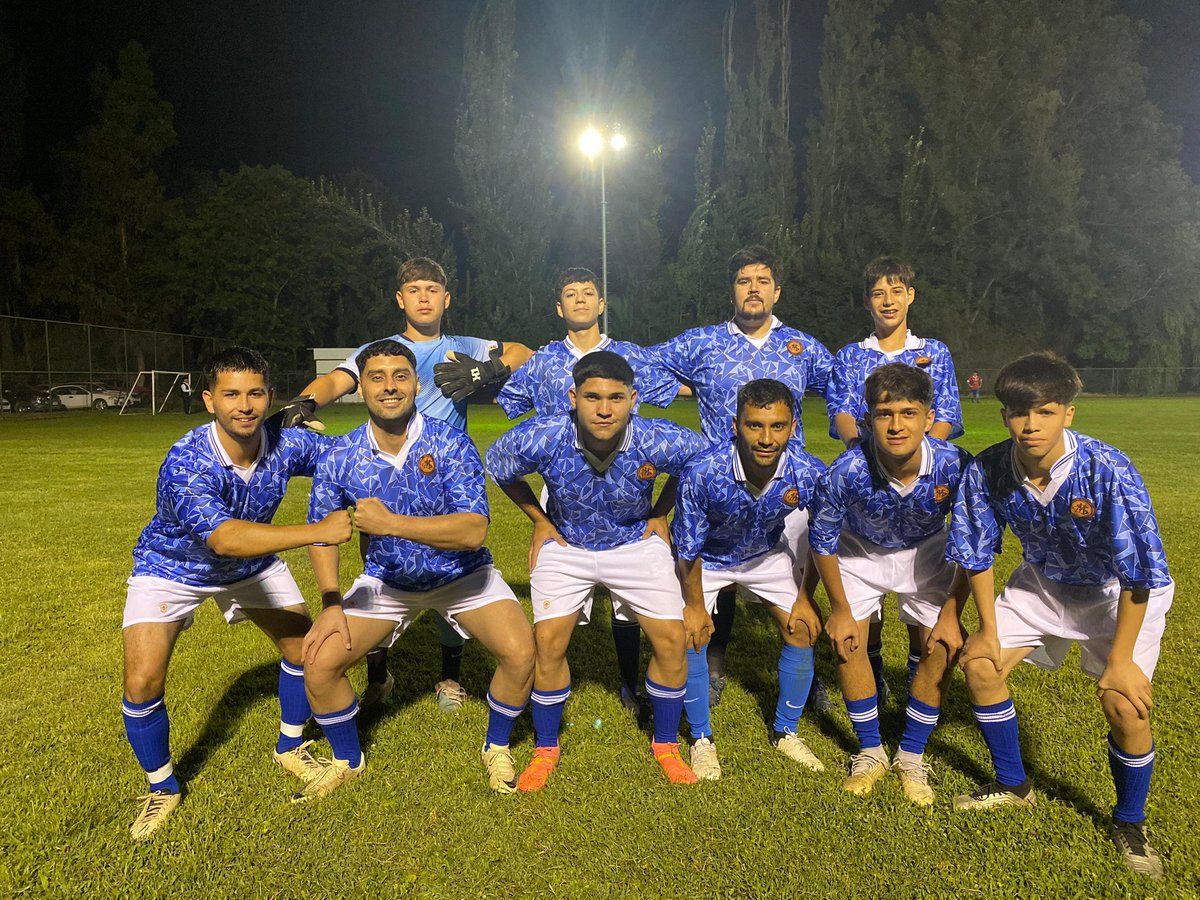 sinmiedocsd's tweet photo. Triunfo 1-0 vs @losderrepentejrs en fecha de honor @liga1_sanvi 

@niconnez14 ⚽️ 

#sentimientosinmiedo https://t.co/KYFPt9pAbd