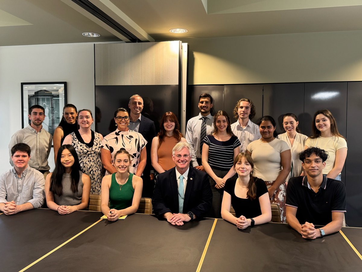 RUMLAE Director Professor Dale Stephens was very pleased to recently host Commander Jacqueline Swinton RAN and Commander Ian Santicola USN who were visiting from Hawaii to discuss arrangements for the forthcoming Air and Maritime Legal Rights and Obligations project.