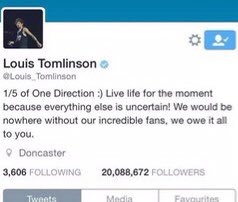 zjmwalls's tweet image. tudo era fácil quando:
o zayn usava o nome dele ao contrário no user do instagram 
o user do twitter do liam era RealLiamPayne no instagram era fakeliampayne
o louis tinha 1/5 one direction na bio 
a gente chamava o harry de hazza 
o niall chamava a gente de crazy mofos 

😭😭😭