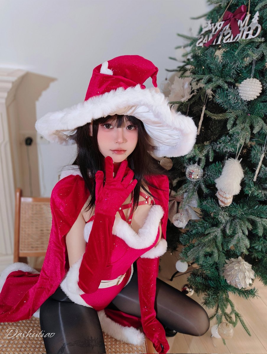 提前的圣诞快乐~ https://t.co/hqnblEz371