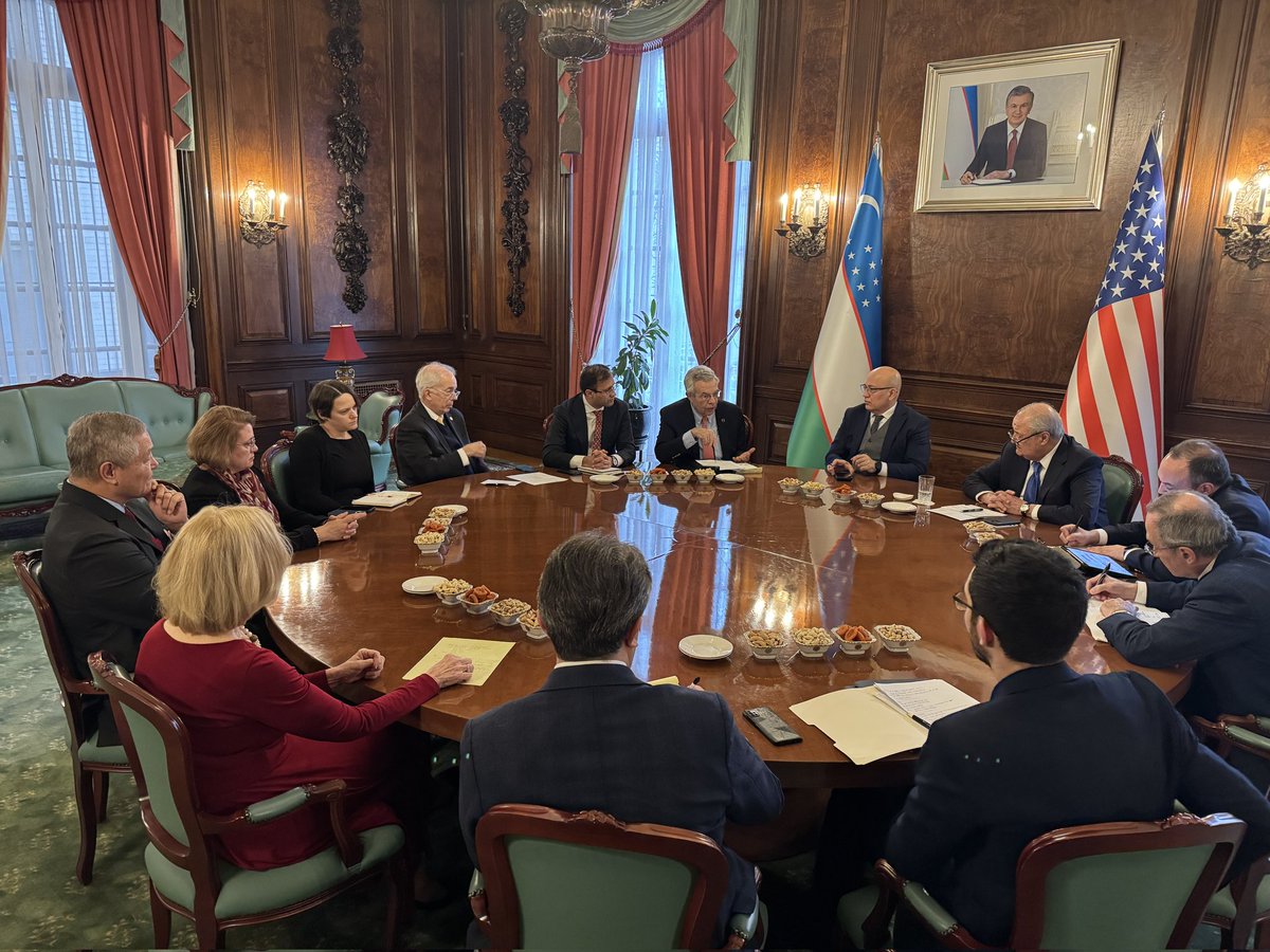 Furqat Sidiqov (@furqatsidiq) on Twitter photo The Strategic and Regional Studies of Uzbekistan and <a href="/caspiancenter/">Caspian Policy Center (CPC)</a> have signed a MoU to strengthen the 🇺🇿-🇺🇸 ties through research and dialogue. During a roundtable at the event, we also exchanged ideas on ways to foster the enhanced strategic partnership between 🇺🇿-🇺🇸. The Strategic and Regional Studies of Uzbekistan and <a href="/caspiancenter/">Caspian Policy Center (CPC)</a> have signed a MoU to strengthen the 🇺🇿-🇺🇸 ties through research and dialogue. During a roundtable at the event, we also exchanged ideas on ways to foster the enhanced strategic partnership between 🇺🇿-🇺🇸.