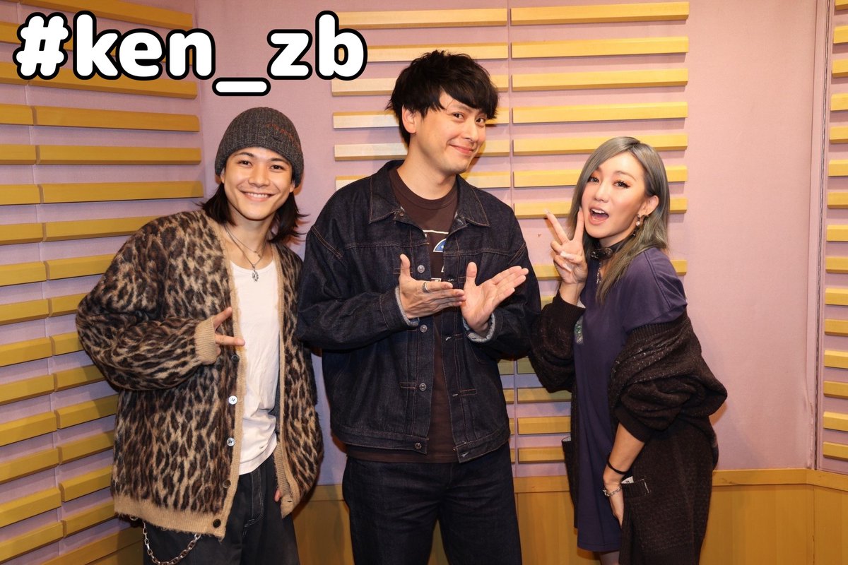 GezmEQ-akAAGhBJ.jpg GezmEQ-akAAGhBJ.jpg