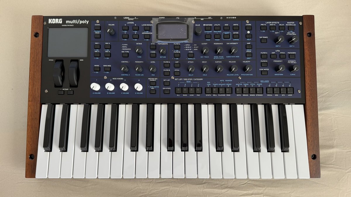 umaoka's tweet image. multi/polyマニュアルと格闘中！
EWIでコントロールできるようになるかな？？
#EWI #KORG