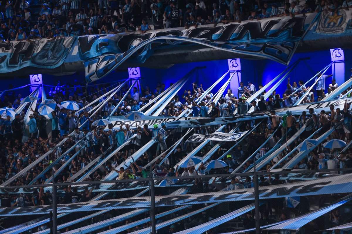 Christian Devia tweet media