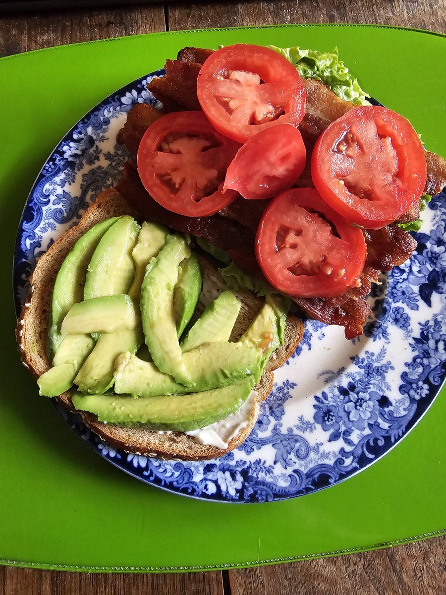 Titmousie2's tweet photo. #BLTA sammi
lots of bacon on it just for @Mia_and_Mabel ๐ https://t.co/peG3RKhmSe