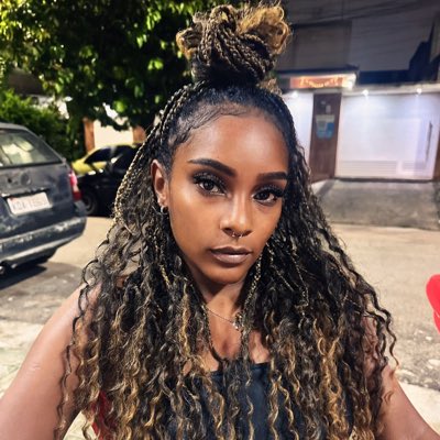 EstevesNinha's tweet photo. #NovaFotoDePerfil https://t.co/DnLSPnMvnz