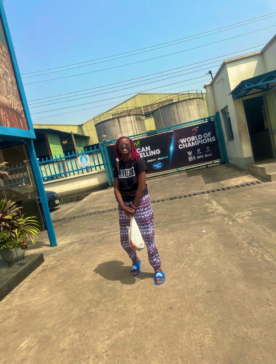 OfficialSuo's tweet image. Heading into my last live football commentary of 2024 where I’ll be your #OfficialPidginCommentator &amp;amp; my heart is full of gratitude.
This is will be my 67th premier league game (is it?) in one year &amp;amp; it can only be God.
Catch #WestHam vs #Liverpool @DStvNg x 203 @SuperSportTV…