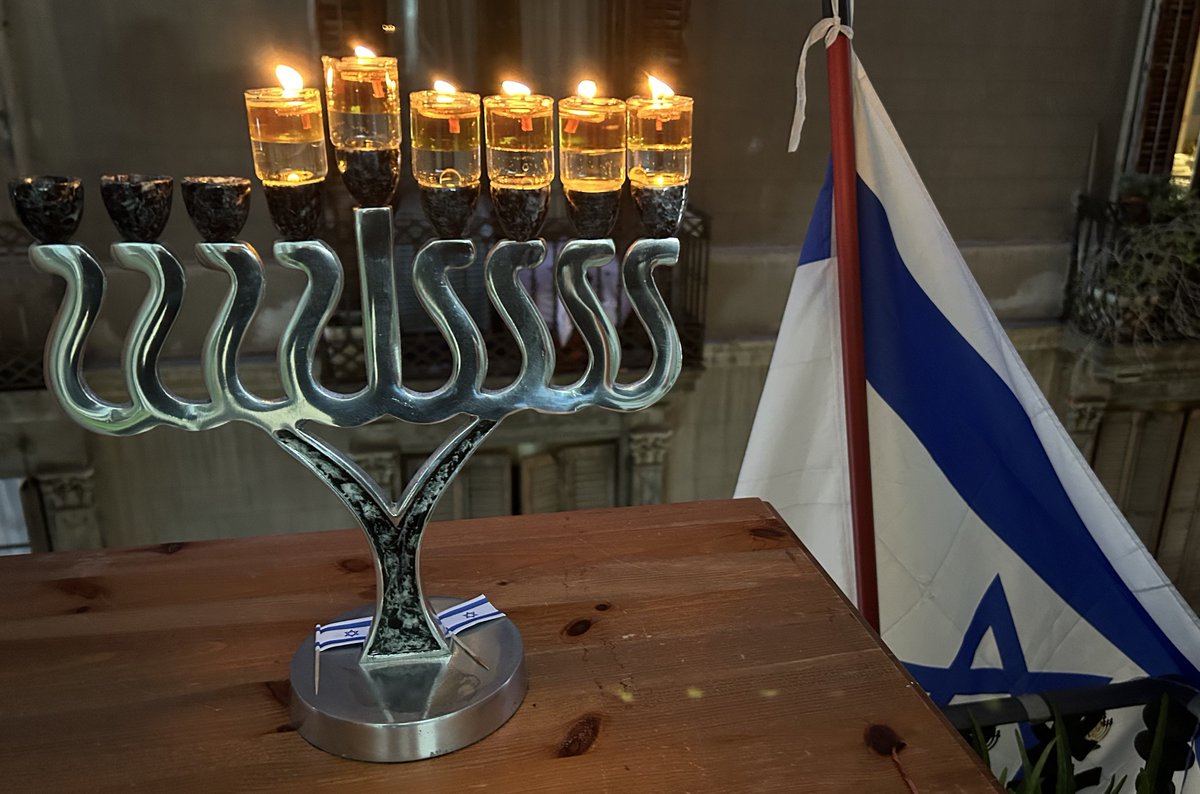 Quinta vela, por aquellos que ven cumplir sus sueños.