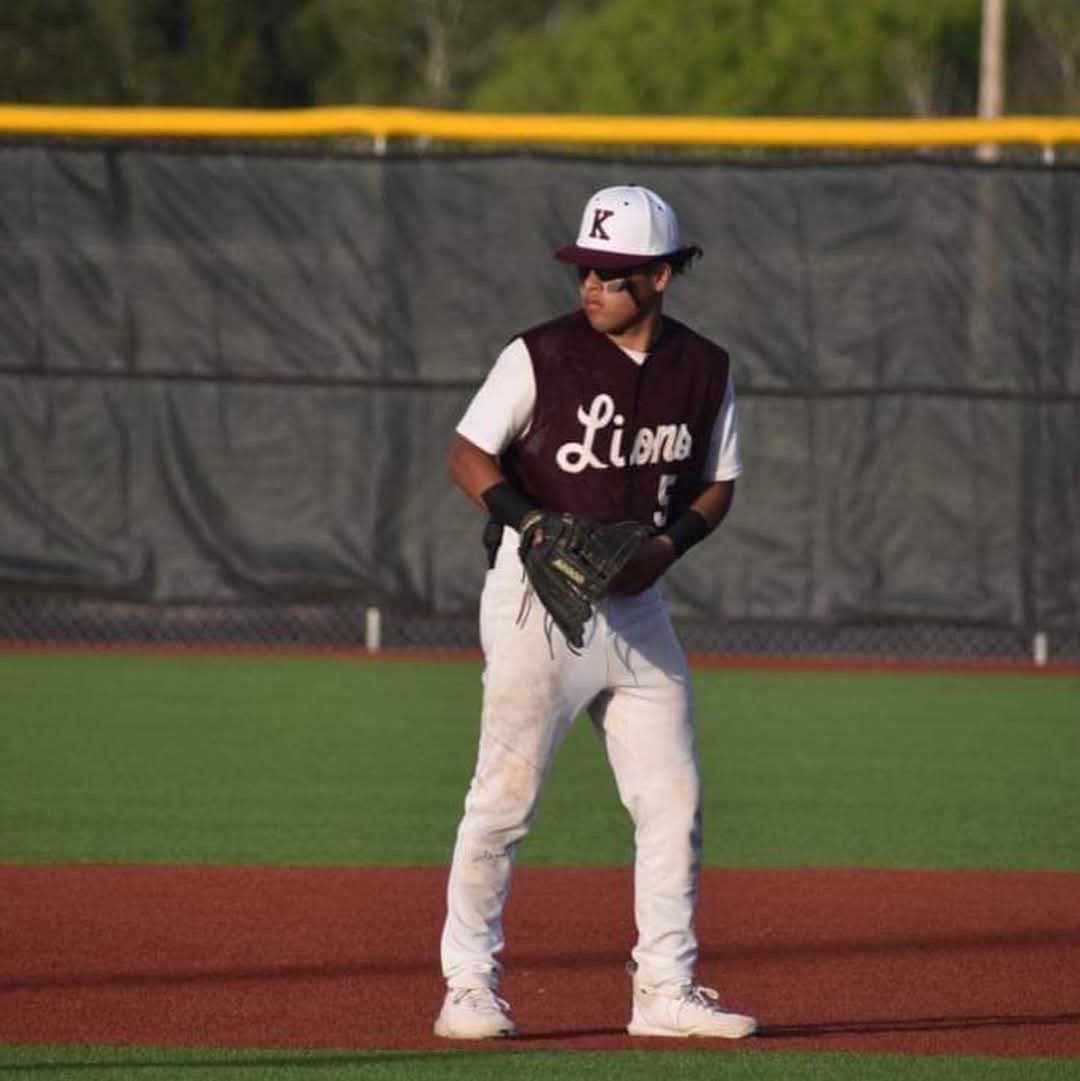 Shout out Daniel Pena Kenedy Lions Sr LHP CF <a href="/kenedyathletics/">@kenedyathletics</a>