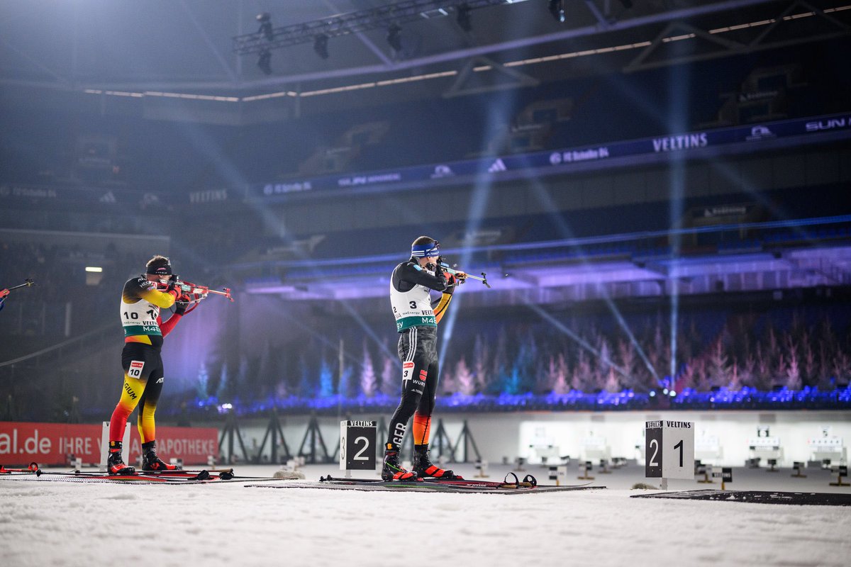 Super ambiance comme toujours 🥳 🤩 et une belle 4 e place au final 🍫 

Encore merci @biathlonaufschalke 

📷 @k_voigt_fotografie 2/3/4

#show #race #magic #biathlon #veltinsarena